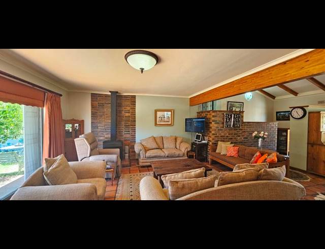 4 BEDROOM HOUSE FOR SALE IN MIDDEDORP